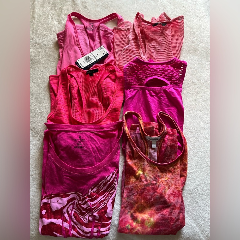 Bundle of 6 athletic tops